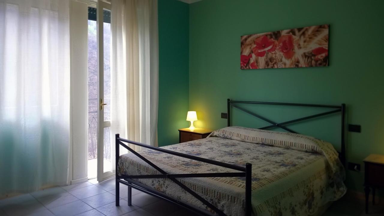 B&B Zia Maria Garzeno Εξωτερικό φωτογραφία
