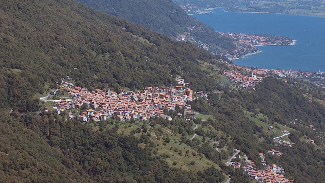 B&B Zia Maria Garzeno Εξωτερικό φωτογραφία